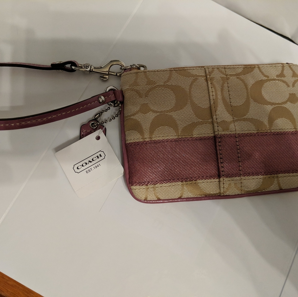 Coach Signature Logo Wristlet NWT in Beige with Pi